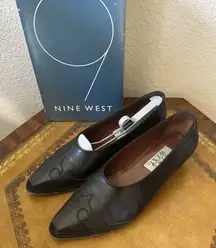 VTG Nine West Leather Shoes Flats Black Slip On Pointed Toes 8