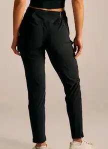 Outdoor voices rec trek pant