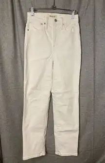 Madewell Classic Straight Jean Size 24 White High Rise Denim Straight Leg flaw*
