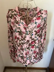 Kut from the Kloth pink floral button down long sleeve top size small