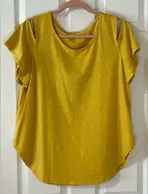 Yellow cold shoulder short sleeve shirt large