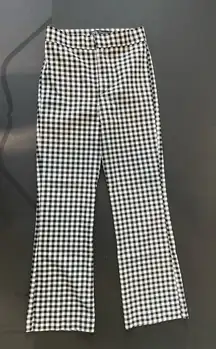 NWOT Zara black white gingham pants. With stretch. Ankle length. Size XS.