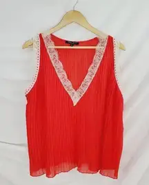 Romeo + Juliet Couture  Red Sleeveless Sheer Tank Top Lace trim shirt, L (A-5)