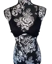 Nwt Anemone Crossback Bralette Lace Sheer Sexy Intimates Bra Feminine