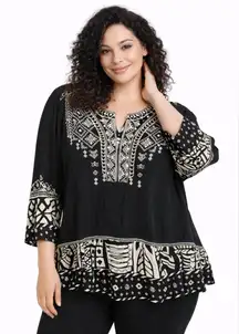 John Mark Blouse Women's Size Large Embroidered Artsy Tunic Abstract Black White