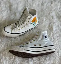 Converse All Star High Top Sneakers White Floral Embroidered‎ w/ Gold Womens 5.5