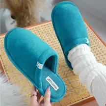 Cozy Essential Teal Blue Slippers House Shoes — 8 — NWT
