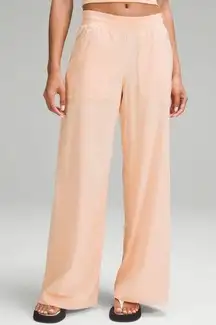 Lululemon Swift Mid-Rise Wide-Leg Pants