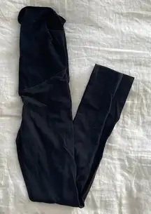 A Pea in the Pod‎ legging