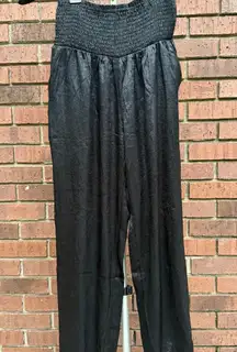 TCEC Black Smocked High Waist Joggers Pants Satin Size Small New