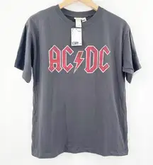 H&M  X ACDC Collab T-Shirt Size Small Rock n Roll Casual Concert Tee Casual NWT