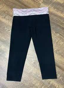Victoria's Secret Yoga Capri Leggings Size Small Fold Over Black Pink Teal Y2K