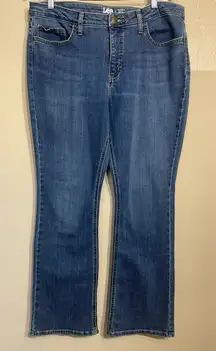 Lee Women's bootcut midrise regular Blue Jeans 16
