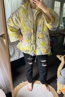 Urban Outfitters Women’s Small Yellow Floral Puffer Jacket New NWT