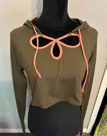 Free People Movement cropped hoodie woman’s size M 