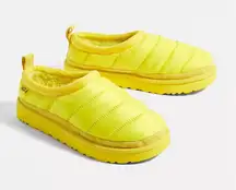UGG‎ Canary Yellow Tasman Puft Outdoor Slippers Women's Size 7