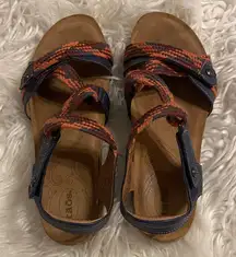 Taos Footwear Women's Multicolor Sandals size 39 USA 8.5 excellent condition