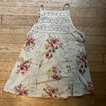 Gypsies & Moondust Flowy Floral Lace Tank Top