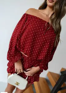 Fancy D off the should top