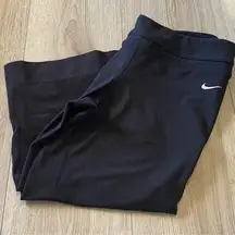 Nike Black dri fit capri crop cropped Leggings tights
