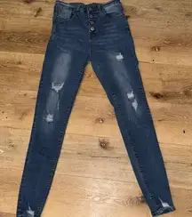 SHEIN Women's Distressed Blue Jeans MEDIUM