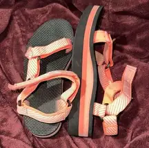 PLATFORM SANDALS