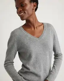 Quince Lightweight Cotton Cashmere V Neck Sweater Heather Gray Medium
