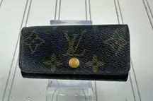 Louis Vuitton Monogram 4 Key Ring Holder Wallet Case
