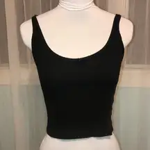 Black ribbed crop top