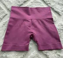 Set Active Shorts size Medium 