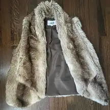 Jack by bb Dakota fur vest