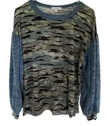 L Love Camo Pullover Long Balloon Sleeve Top Size Small