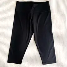 Athleta Black Elation Capri Legging