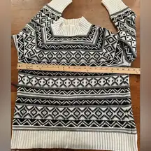 CHAPS by Ralph Lauren sweater Size L