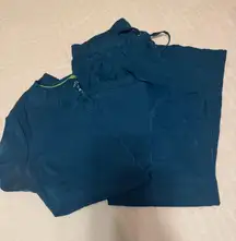 Healing Hands Scrubs Set