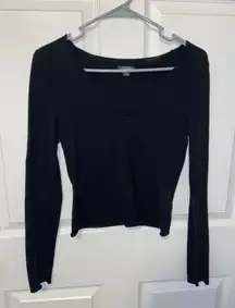 long sleeve black crop top