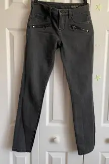 Black Skinny Jeans