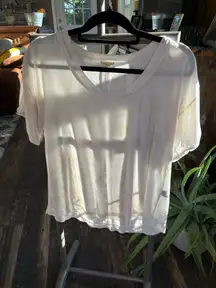 Women’s casual tee 