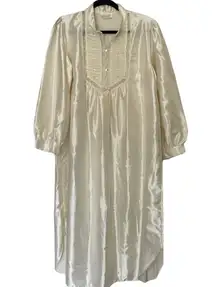 Vintage Vanity Fair Cream Nightgown Large