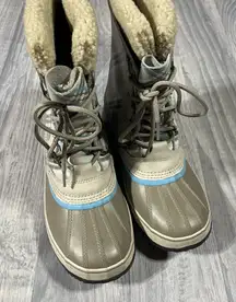 Sorel Grey, Biege, Light Blue and Black Fur-Lined Boots; 8 Women’s