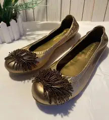 Arturo Chiang Gold Slip On/Ballet Style Flats w/Pom Poms Size 7M