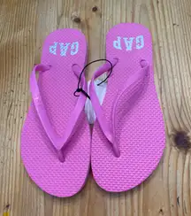 NWT  Pink Flip Flops