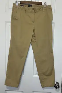 Talbots Women's Size 8P Petite Relaxed Chino Cotton Blend Relaxed Khaki Pants.