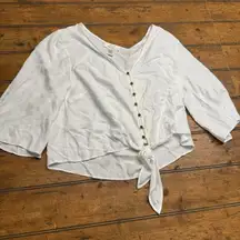 Urban Romantics‎ Crop top Blouse small White, Tied Waist, Tiny Flaw
