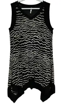 India Boutique Women's Black Cream Sleeveless Shark Bite Dress One Size‎