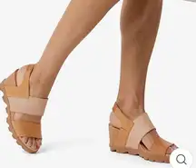 Sorel - Joanie II Slingback Wedges in Camel Brown