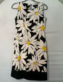 Floral Dress // Daisy print // size 4