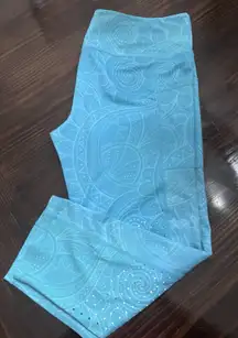 CVG Black Zenergy Original Patterned Athletic Capri leggings XXL NWOT