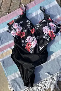 Floral Ruffle One Piece Swimsuit Black Pink Size XL NWOT Adjustable Straps