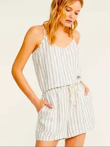Lou & Grey Ann Taylor LOFT striped shorts summer romper medium NWT